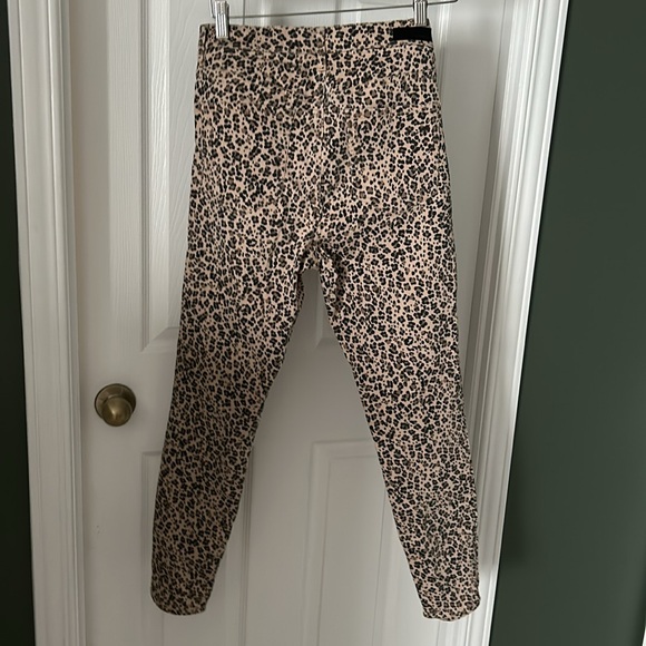 High Rise Garage Leopard Jeggings - Picture 2 of 5